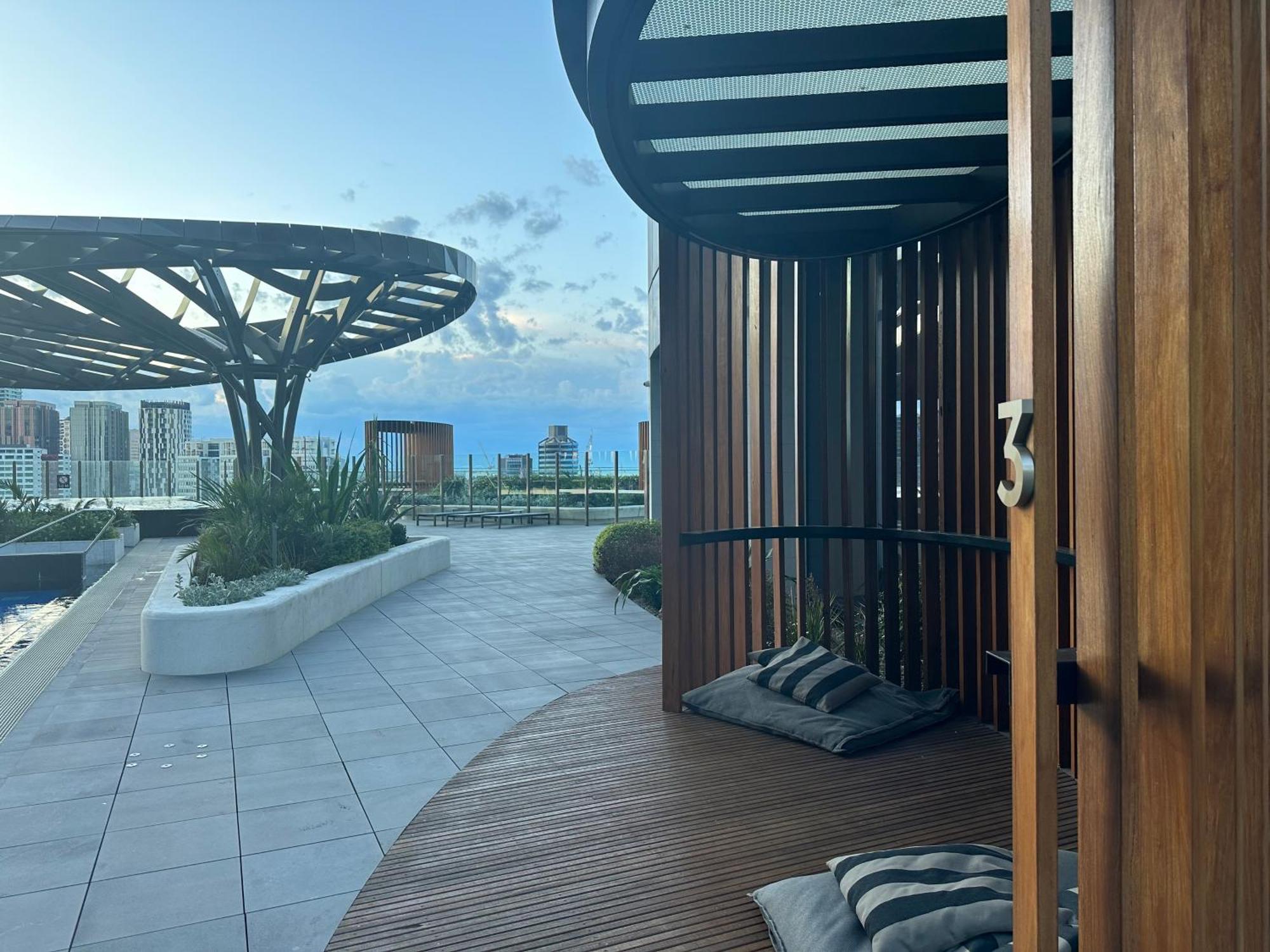 Skyline Serenity Retreat — Photos 1